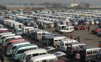 为什么越来越多的人选择购买新车而非二手吸污车？